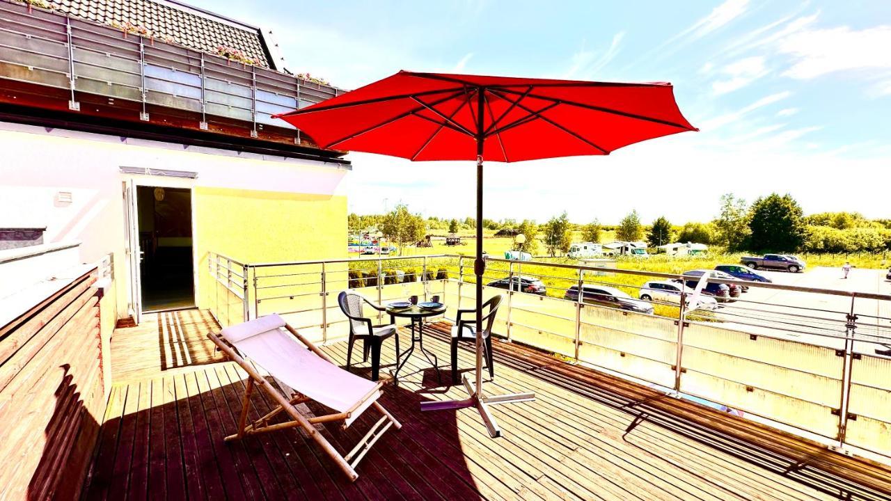 Sunset Apartments Kropla Baltyku Darlowko Esterno foto